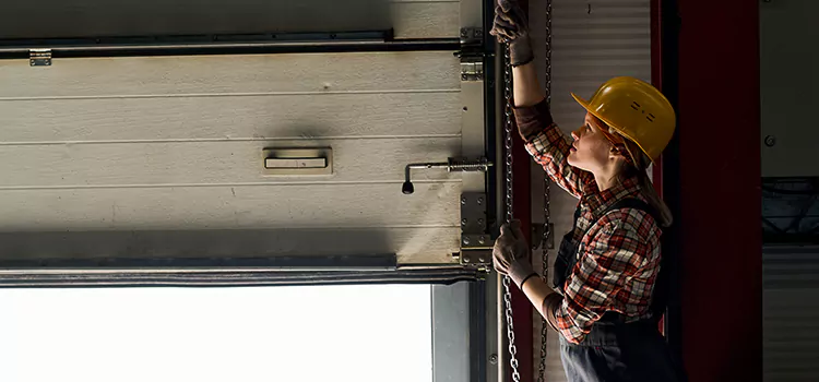 Addressing Common Garage Door Stoppage Issues in Citrus Park, FL